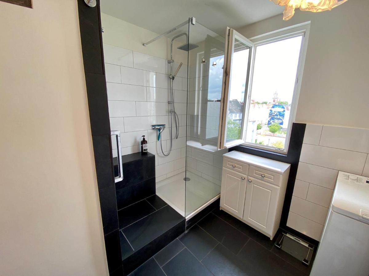 Woelkchen - Wohnung Mit Balkon, Holzdielen & Tv เบรเมอร์ฮาเฟิน ภายนอก รูปภาพ
