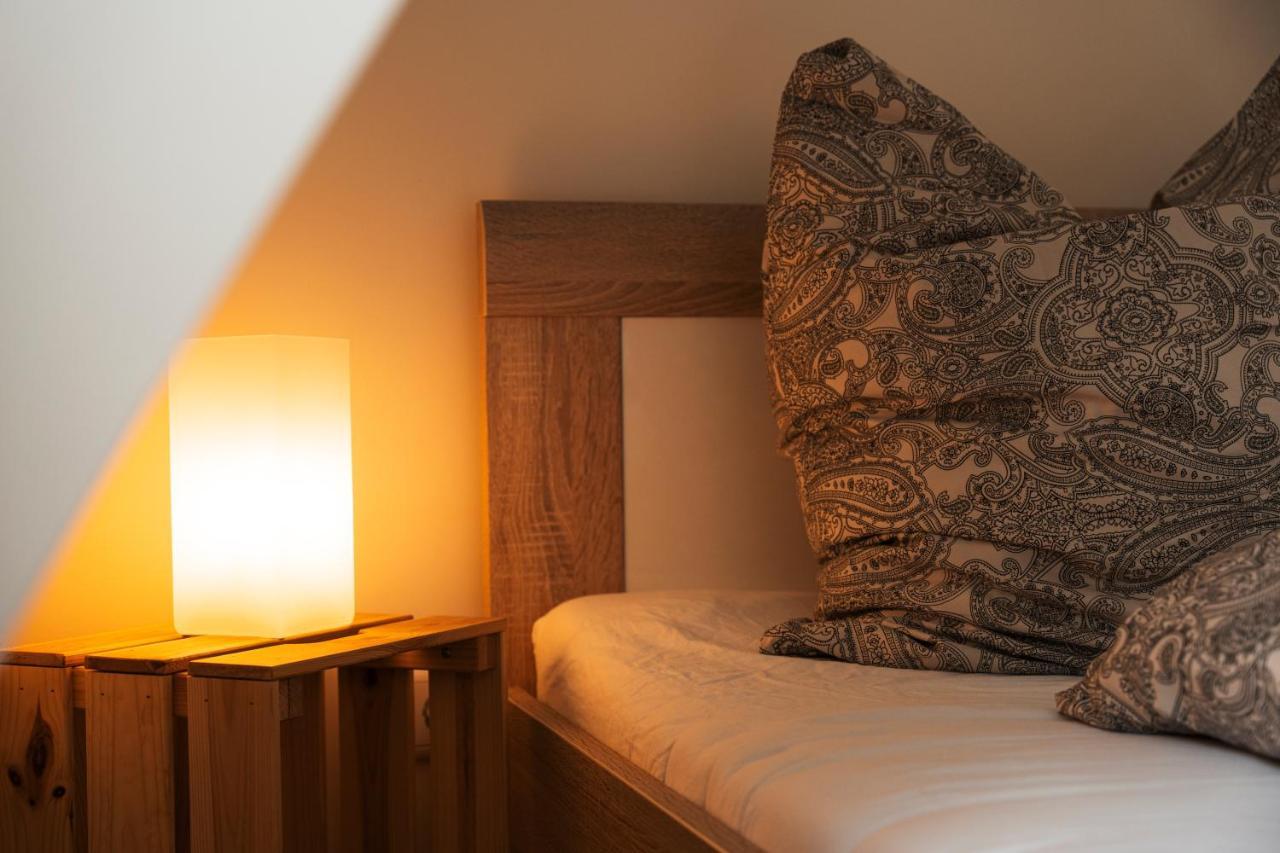 Woelkchen - Wohnung Mit Balkon, Holzdielen & Tv เบรเมอร์ฮาเฟิน ภายนอก รูปภาพ