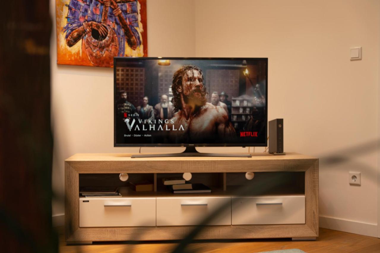 Woelkchen - Wohnung Mit Balkon, Holzdielen & Tv เบรเมอร์ฮาเฟิน ภายนอก รูปภาพ
