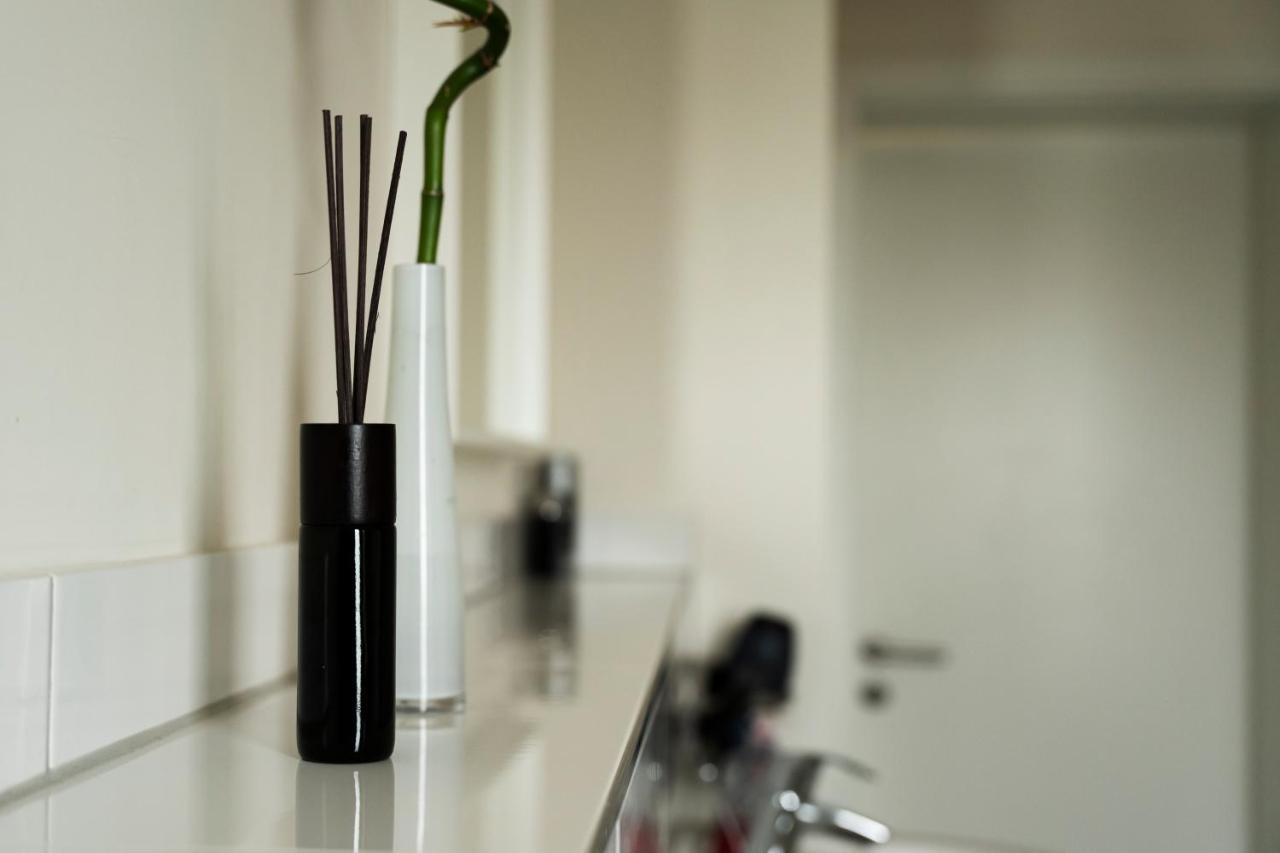 Woelkchen - Wohnung Mit Balkon, Holzdielen & Tv เบรเมอร์ฮาเฟิน ภายนอก รูปภาพ